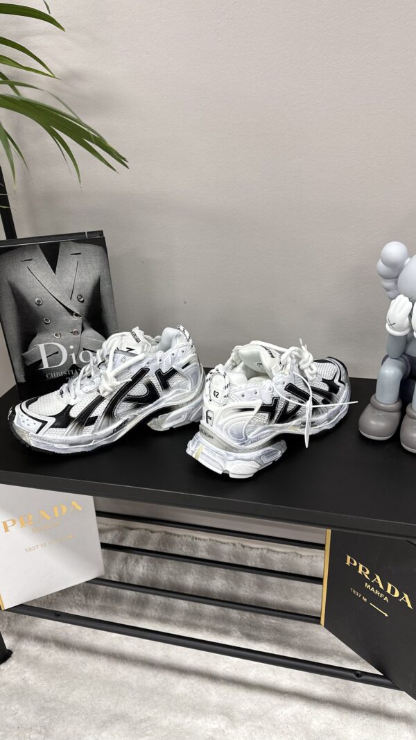BALENCIAGA RUNNER SNEAKER WIT - Afbeelding 3