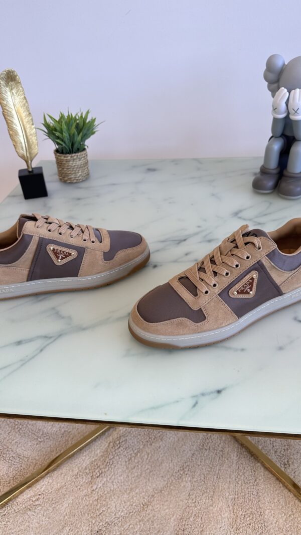 PRADA DOWNTOWN SUEDE SNEAKER BEIGE - Afbeelding 5